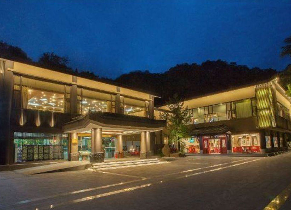 Arrival-at-the-Mountain_-First-Steps-Back-into-the-Tao-2